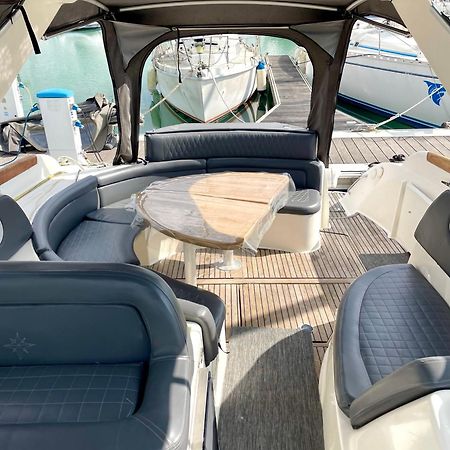Une Nuit Sur Un Magnifique Bateau Linge Et Menage Inclus - Boat Paradise La Rochelle 拉罗歇尔 外观 照片